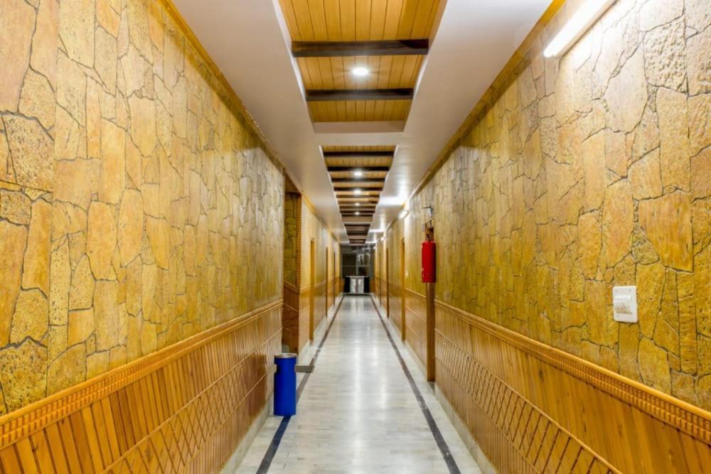 Royal Hotel Naran Ngoại thất bức ảnh